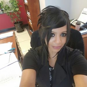 Meet your Posher, Aloka